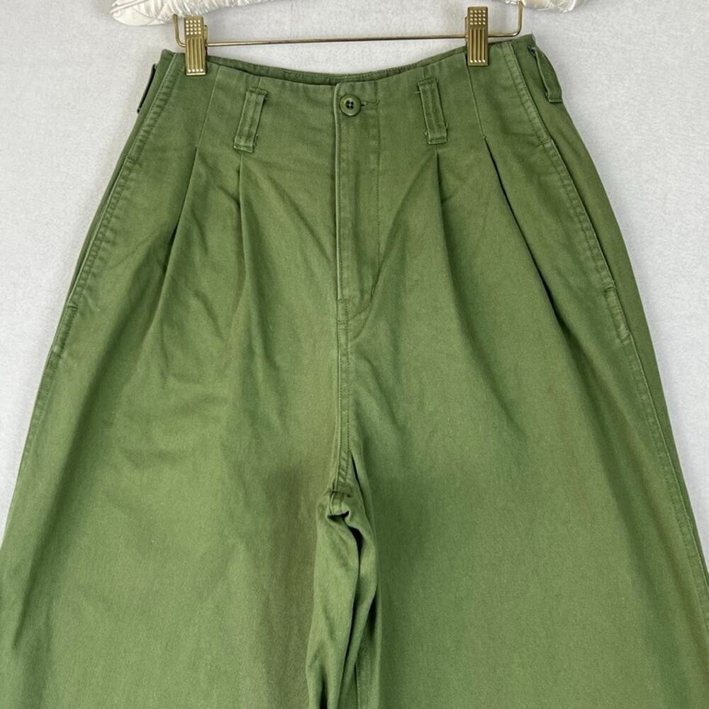 Nano & Co Pants Women's Size 38 Green Pleated Front Wide Leg Slash Pocket Chino - Picture 3 of 10